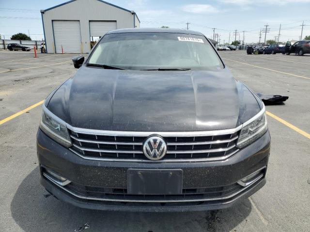  VOLKSWAGEN PASSAT 2018 Czarny