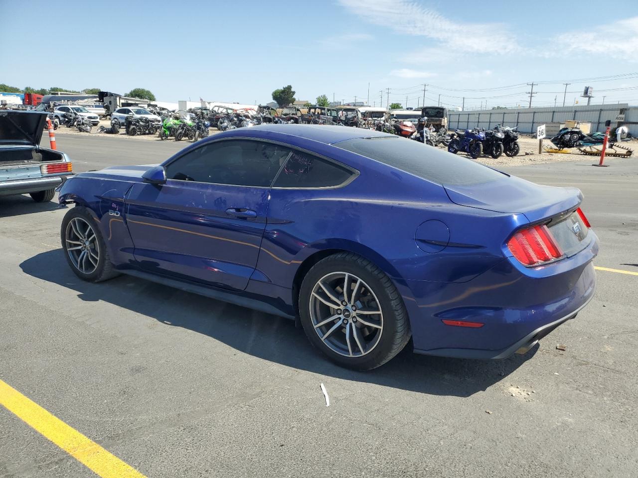 FORD MUSTANG 2015 VIN 1FA6P8CFXF5310050 zdjęcie 2