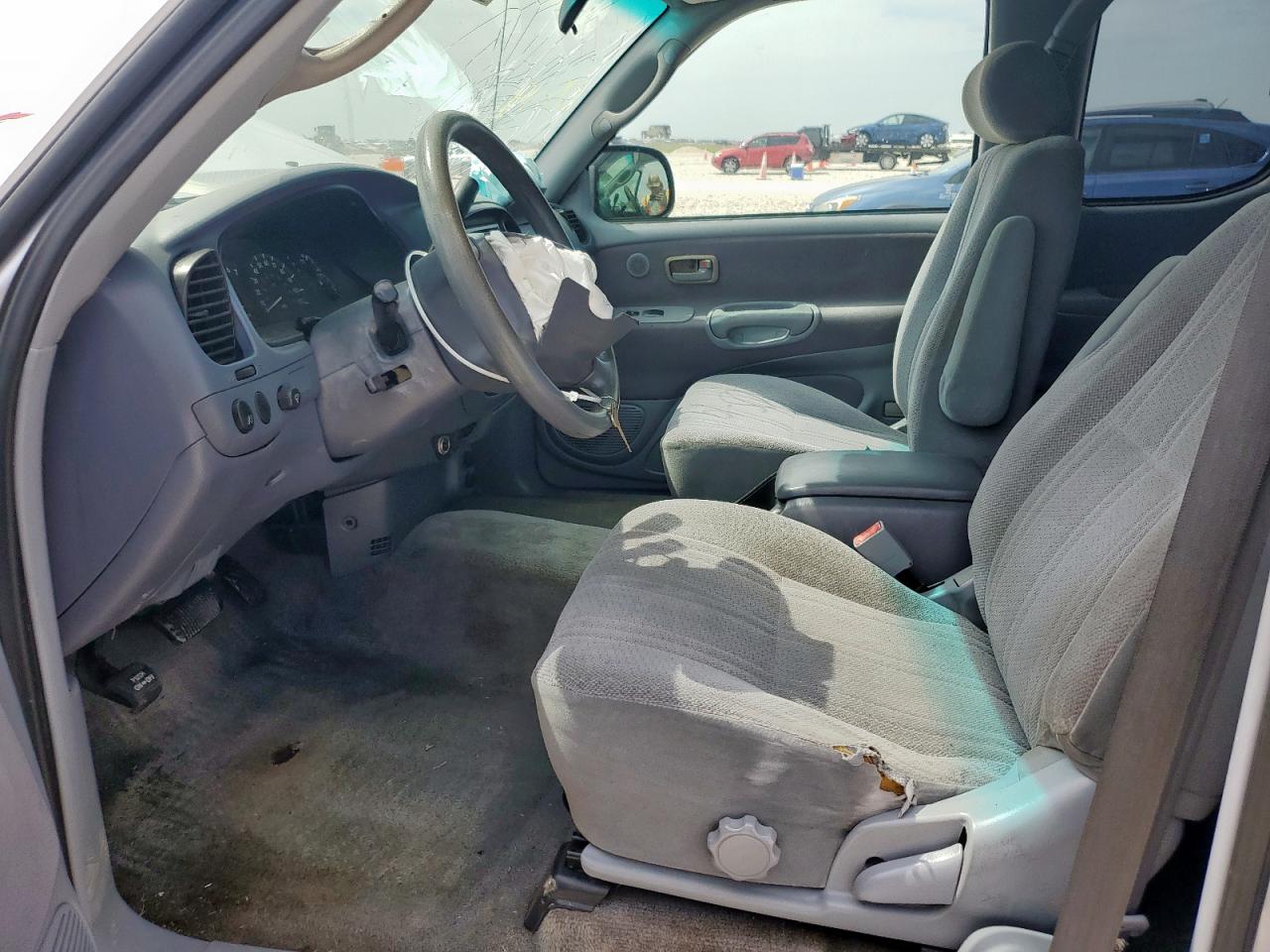 2000 Toyota Tundra Access Cab VIN: 5TBRT3416YS093417 Lot: 80290095