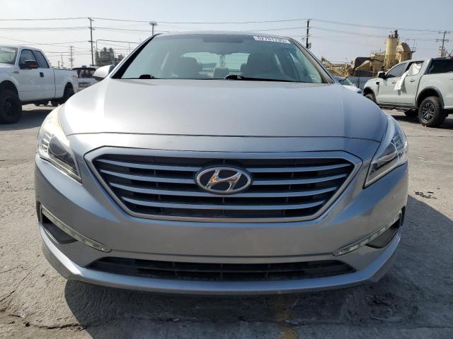 Sedans HYUNDAI SONATA 2015 Srebrny