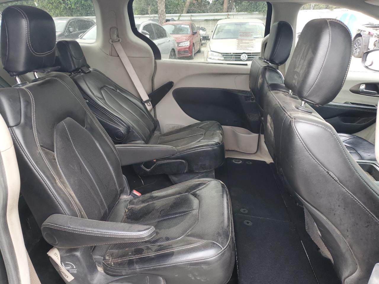 2020 Chrysler Voyager Lxi VIN: 2C4RC1DG9LR184294 Lot: 60447055
