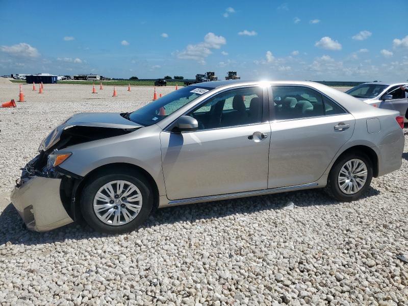  TOYOTA CAMRY 2014 Złoty