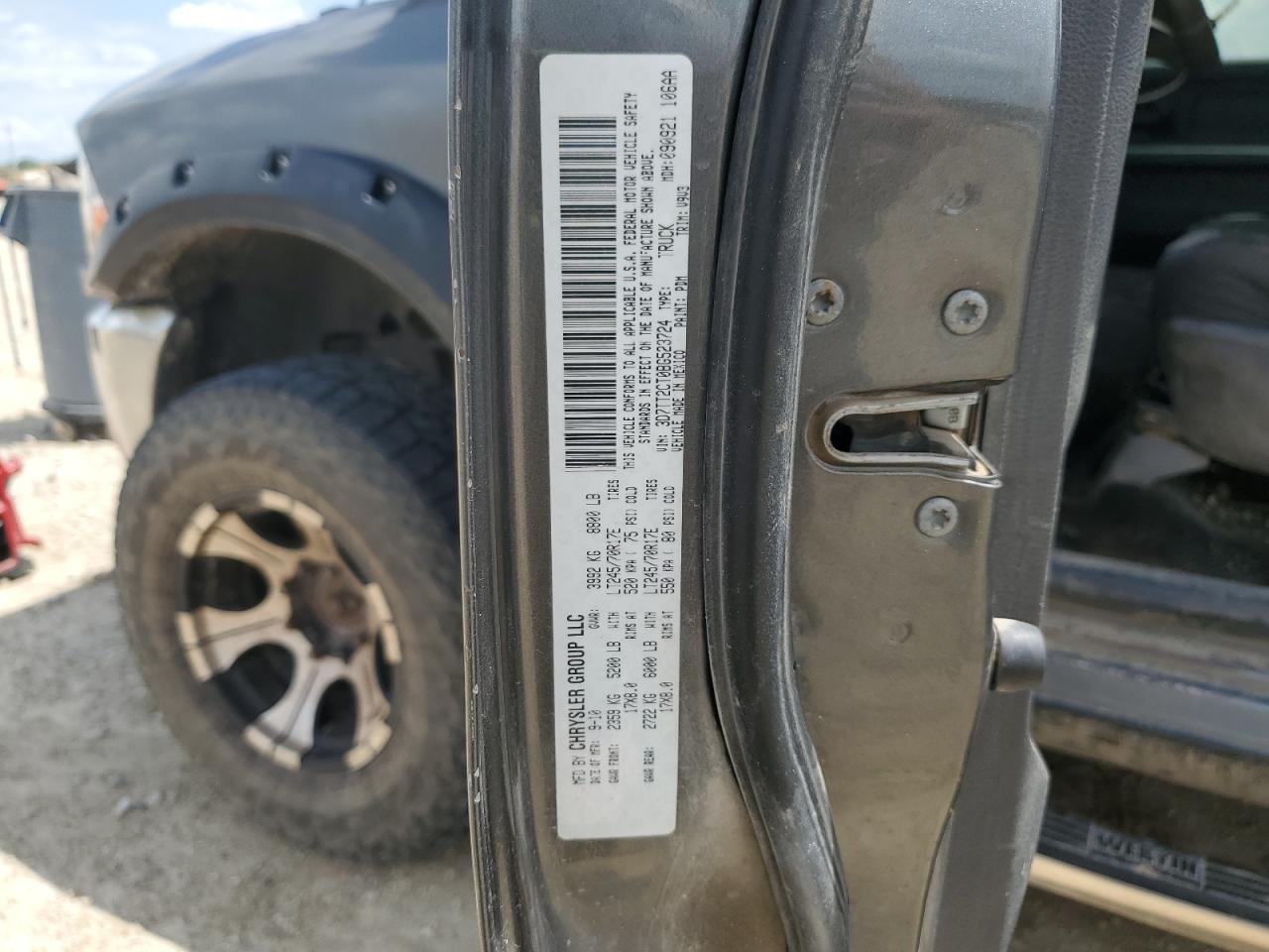 2011 Dodge Ram 2500 VIN: 3D7TT2CT0BG523724 Lot: 62570605