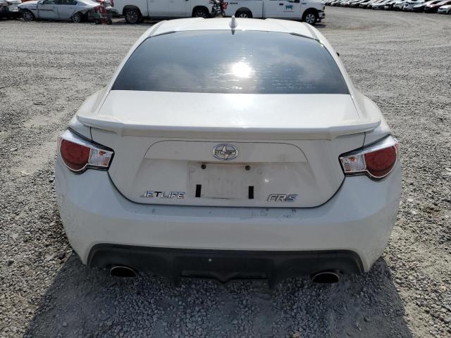  TOYOTA SCION 2015 Білий