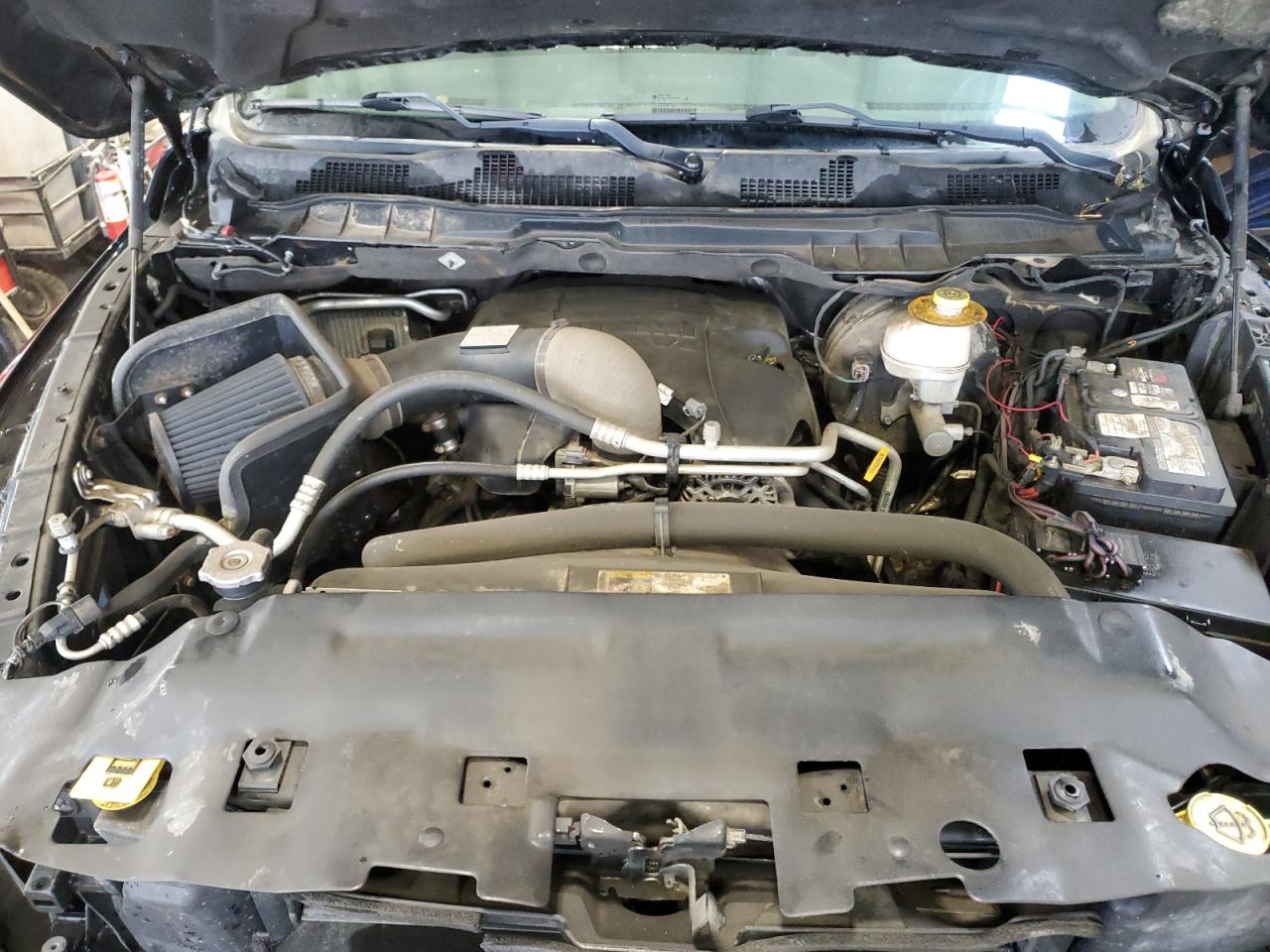 2015 Ram 1500 Sport VIN: 1C6RR7MT5FS718478 Lot: 61040145