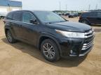 2017 Toyota Highlander Se   for Sale in Woodhaven, MI - Side