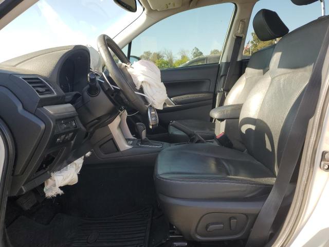  SUBARU FORESTER 2016 White