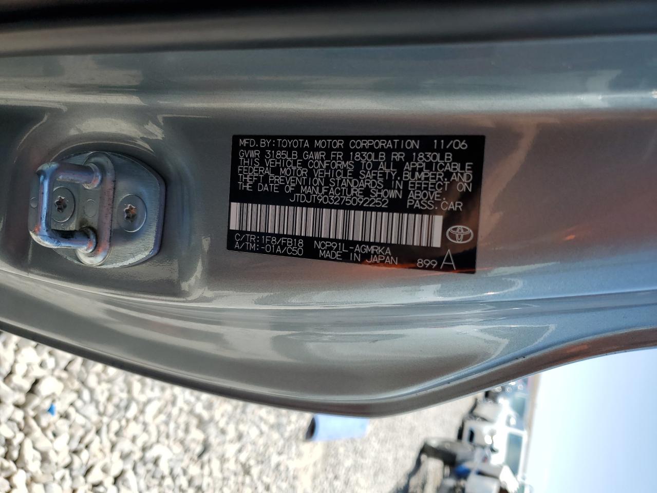 2007 Toyota Yaris VIN: JTDJT903275092252 Lot: 60890195