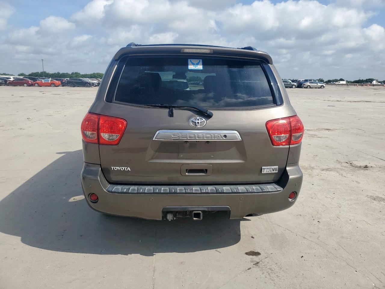 2008 Toyota Sequoia Limited VIN: 5TDZY68A08S012884 Lot: 61466215