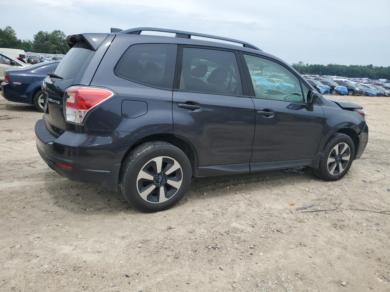 SUBARU FORESTER 2018 VIN JF2SJAEC2JH516007 photo 3