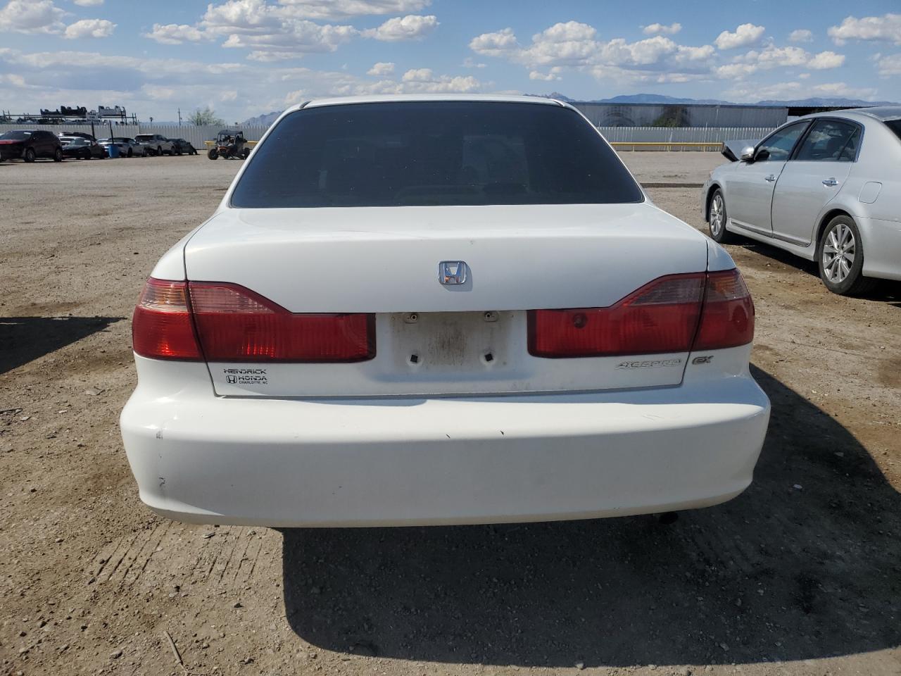 2000 Honda Accord Ex VIN: 1HGCG5655YA135071 Lot: 59407335