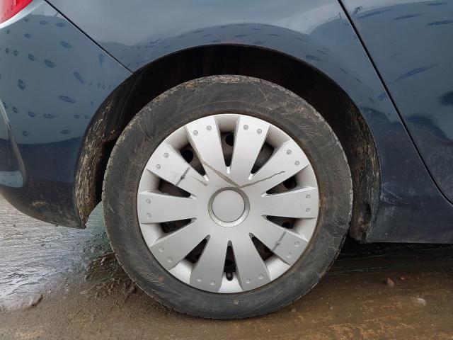 2011 CITROEN C4 VTR HDI