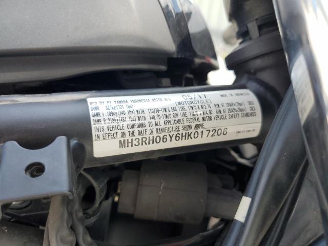 2017 YAMAHA YZFR3   