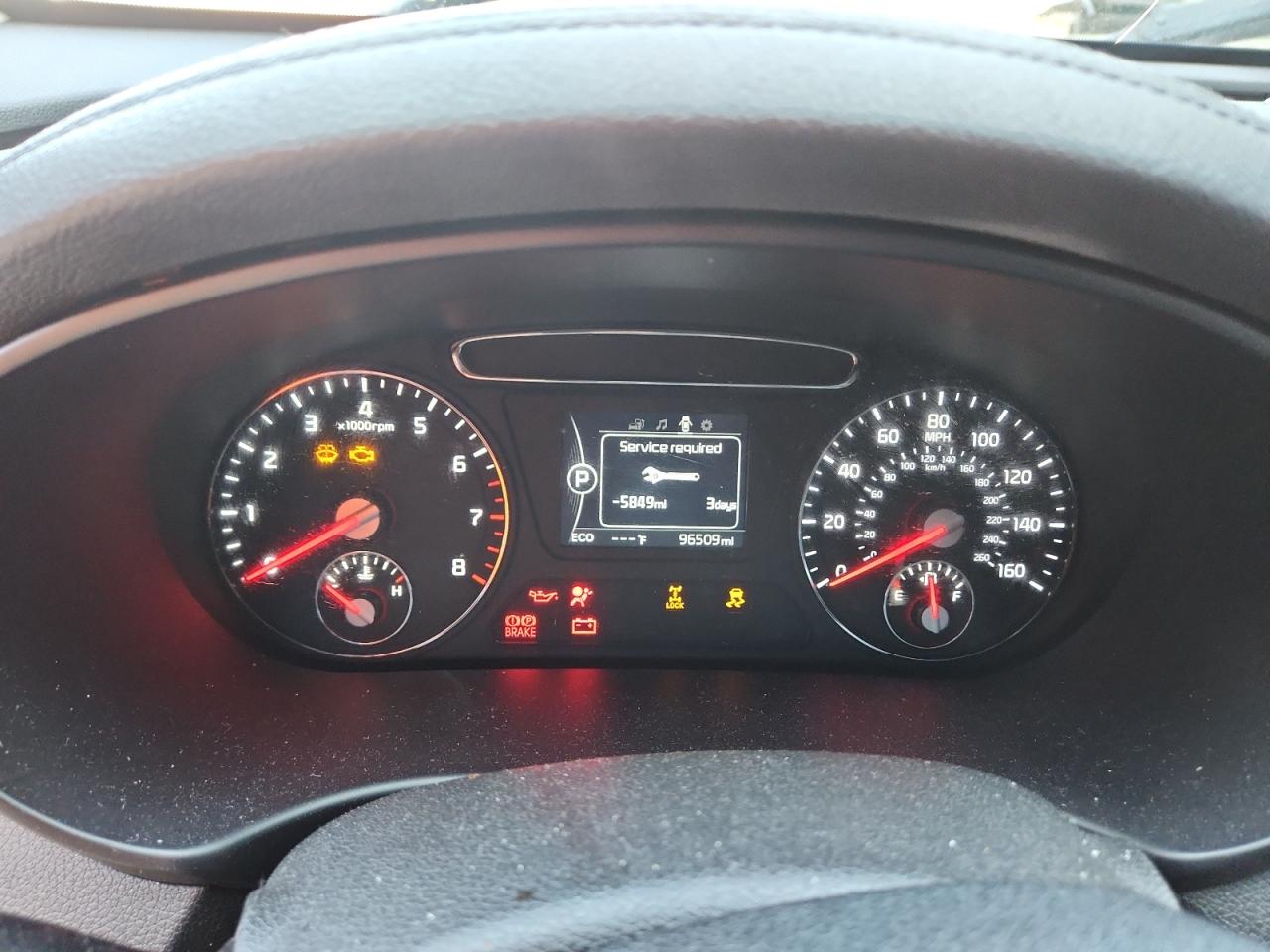 2018 Kia Sorento Lx VIN: 5XYPGDA34JG368042 Lot: 61784435