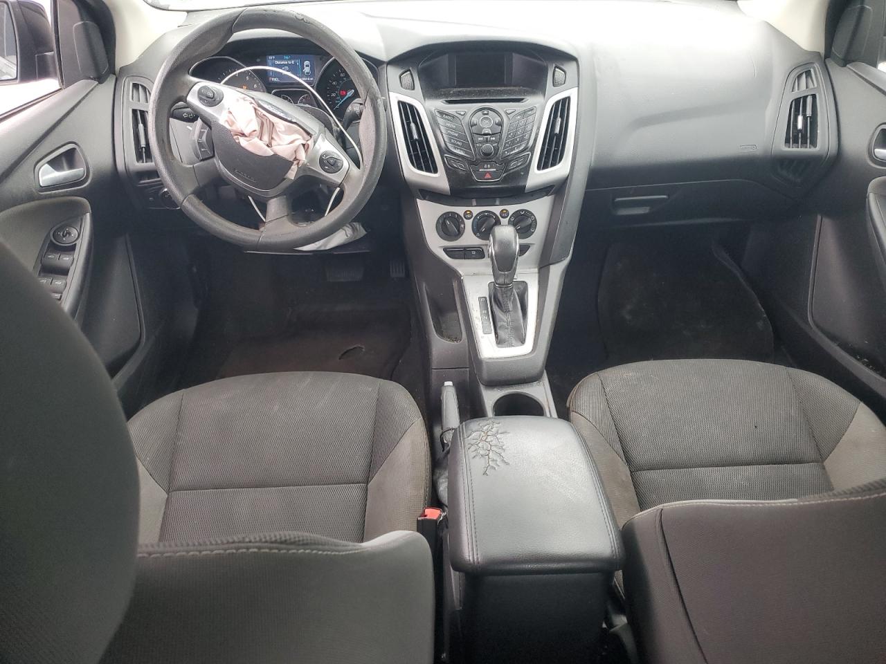 2014 Ford Focus Se VIN: 1FADP3F25EL355068 Lot: 63062455