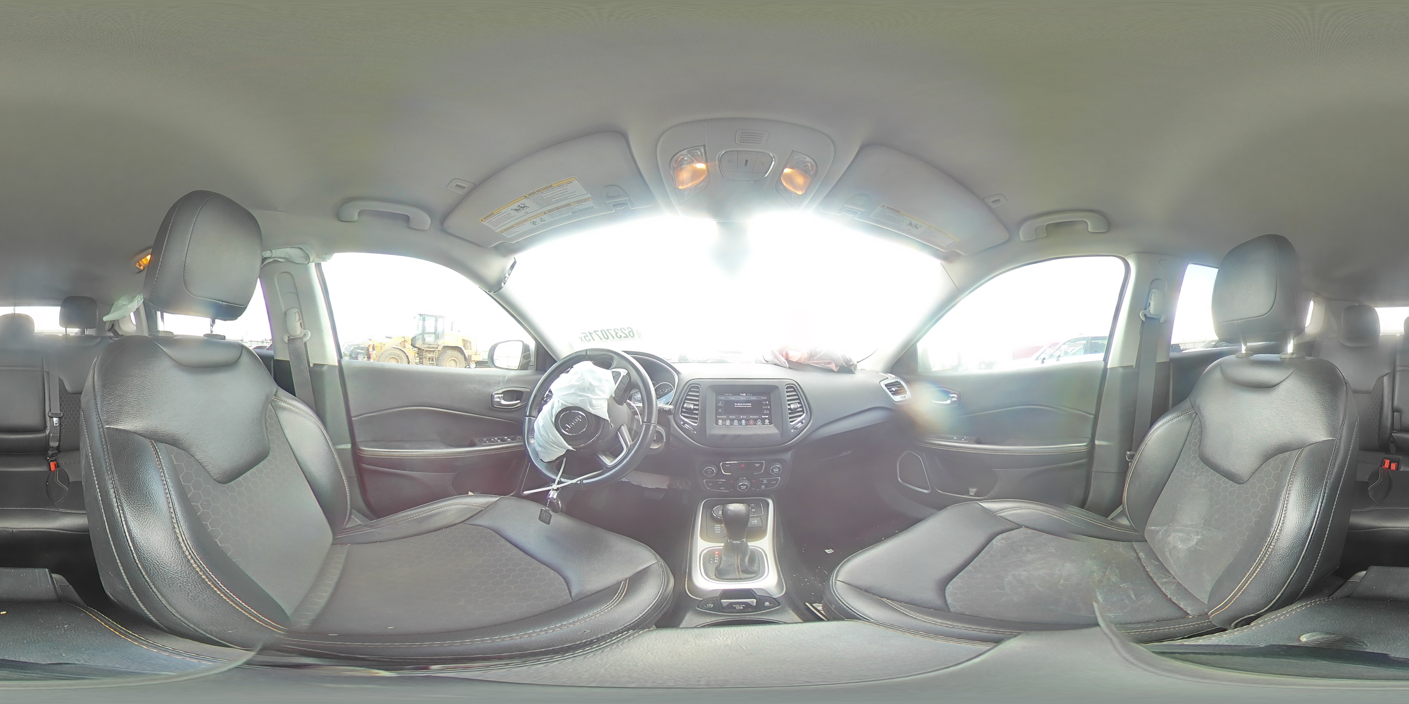 2019 Jeep Compass Latitude VIN: 3C4NJDBB0KT689598 Lot: 62370715