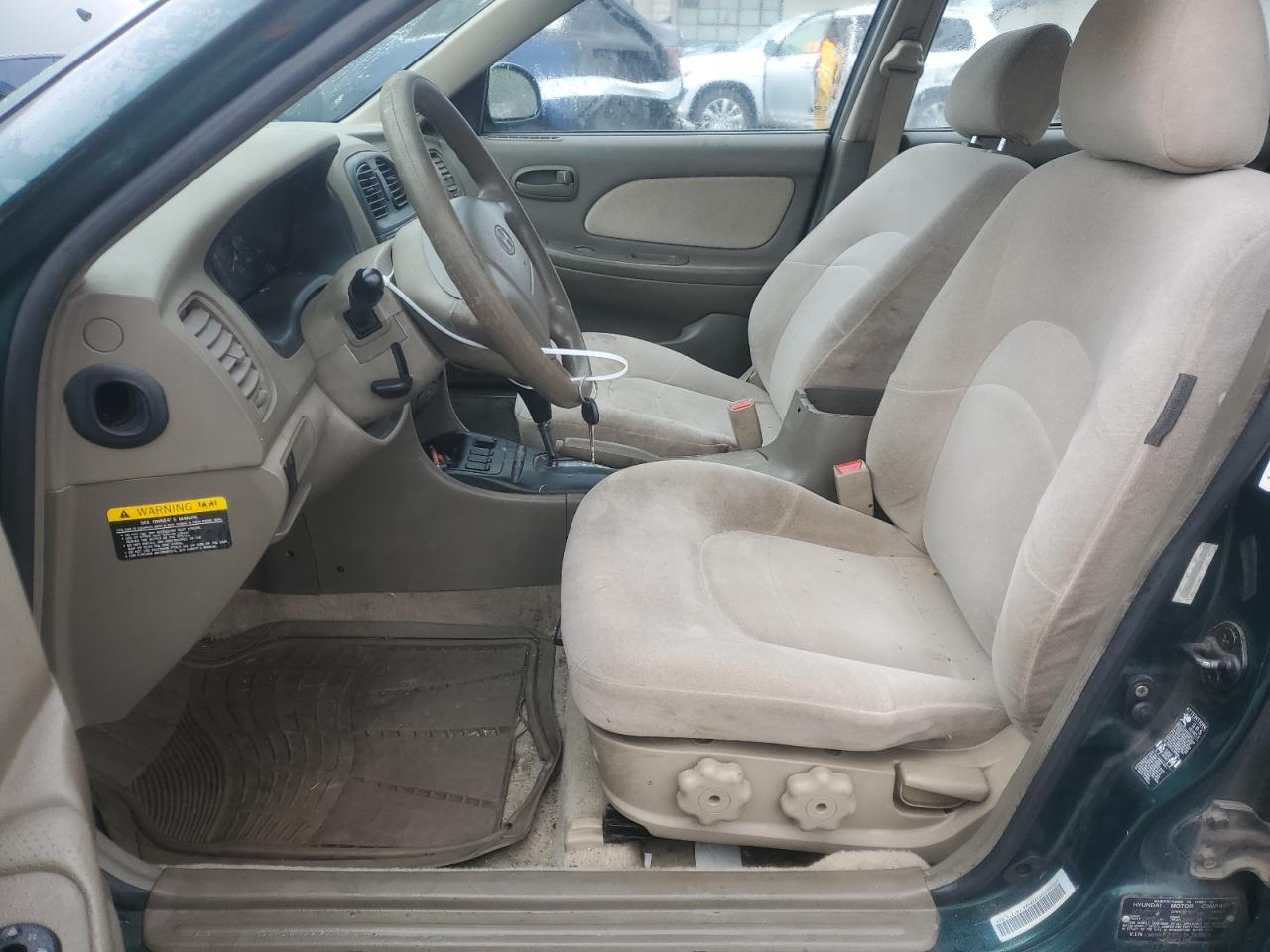 2001 Hyundai Sonata Gl VIN: KMHWF25S51A393869 Lot: 60881095