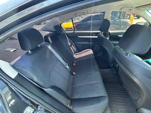 Sedans SUBARU LEGACY 2013 Szary