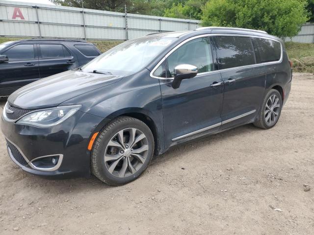 Minivans CHRYSLER PACIFICA 2017 Czarny