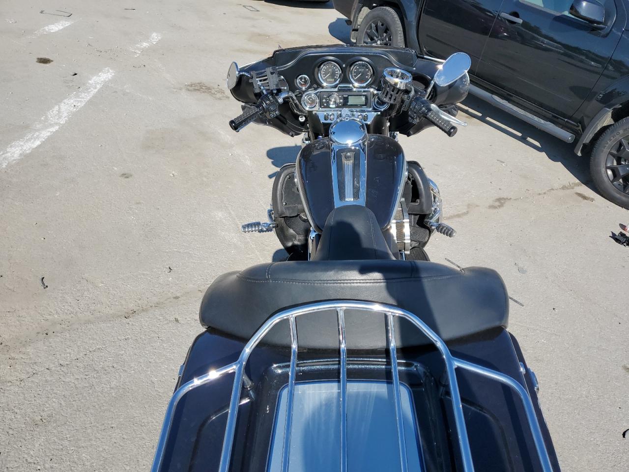 2013 Harley-Davidson Flhtcu Ultra Classic Electra Glide VIN: 1HD1FCM18DB615055 Lot: 62661795