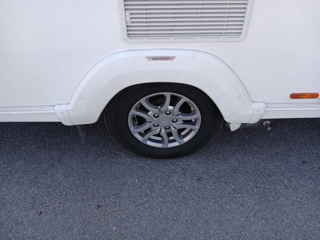 2000 SWIFT CHALLENGER