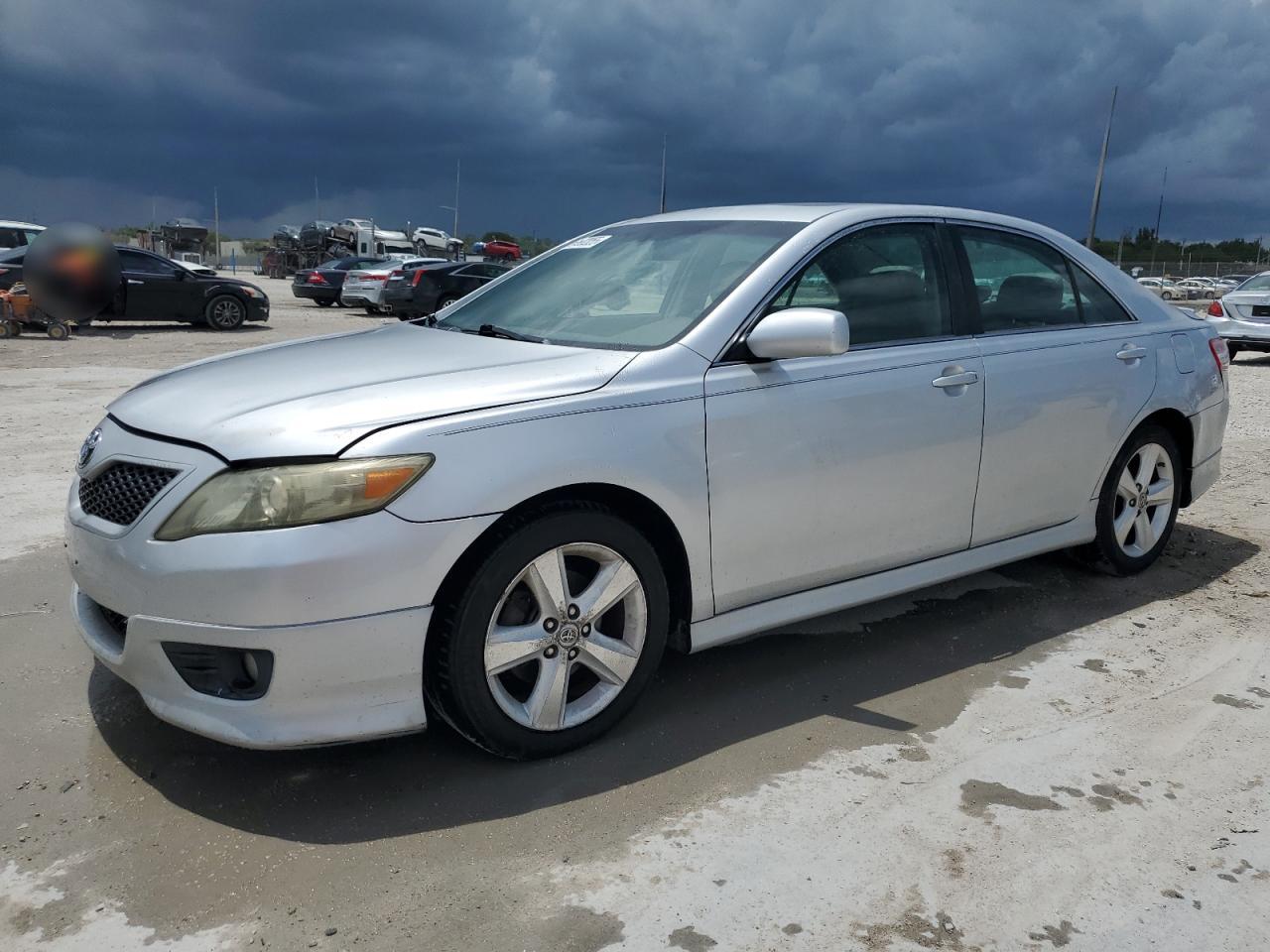 2011 Toyota Camry Base იყიდება West Palm Beach-ში, FL - Minor Dent/Scratches