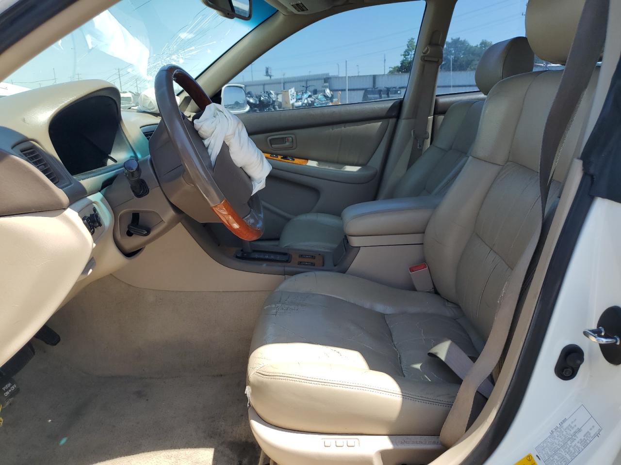 2000 Lexus Es 300 VIN: JT8BF28G4Y0281296 Lot: 61225665