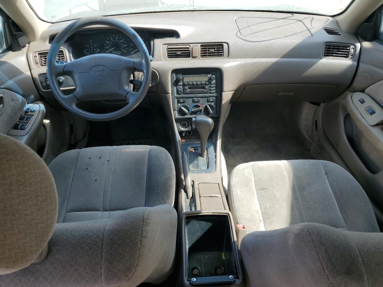 2000 Toyota Camry Ce VIN: 4T1BG22K5YU624973 Lot: 59018535