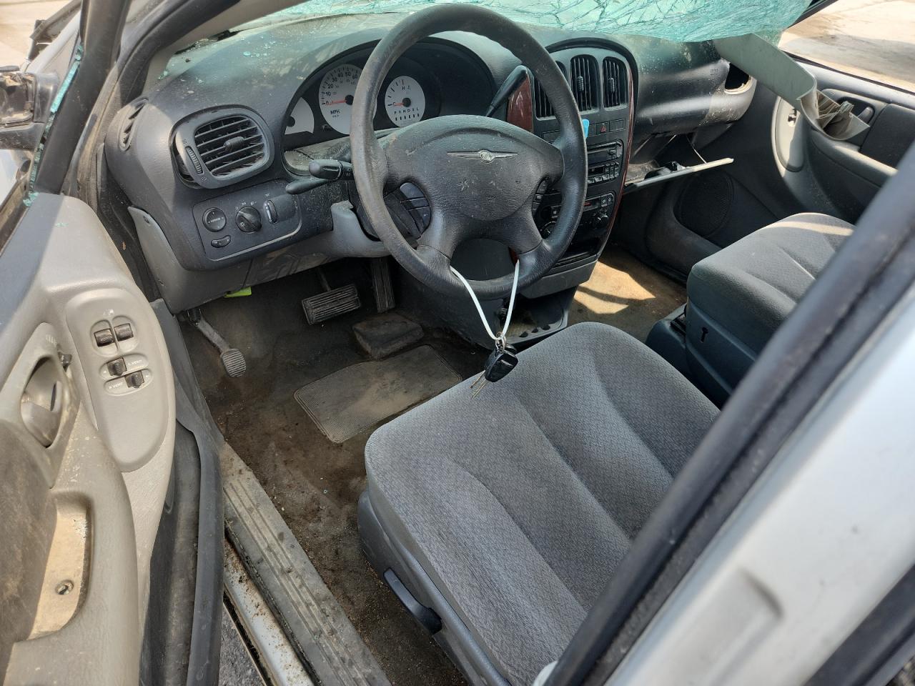2006 Chrysler Town & Country VIN: 1A4GP45R36B620955 Lot: 60866725