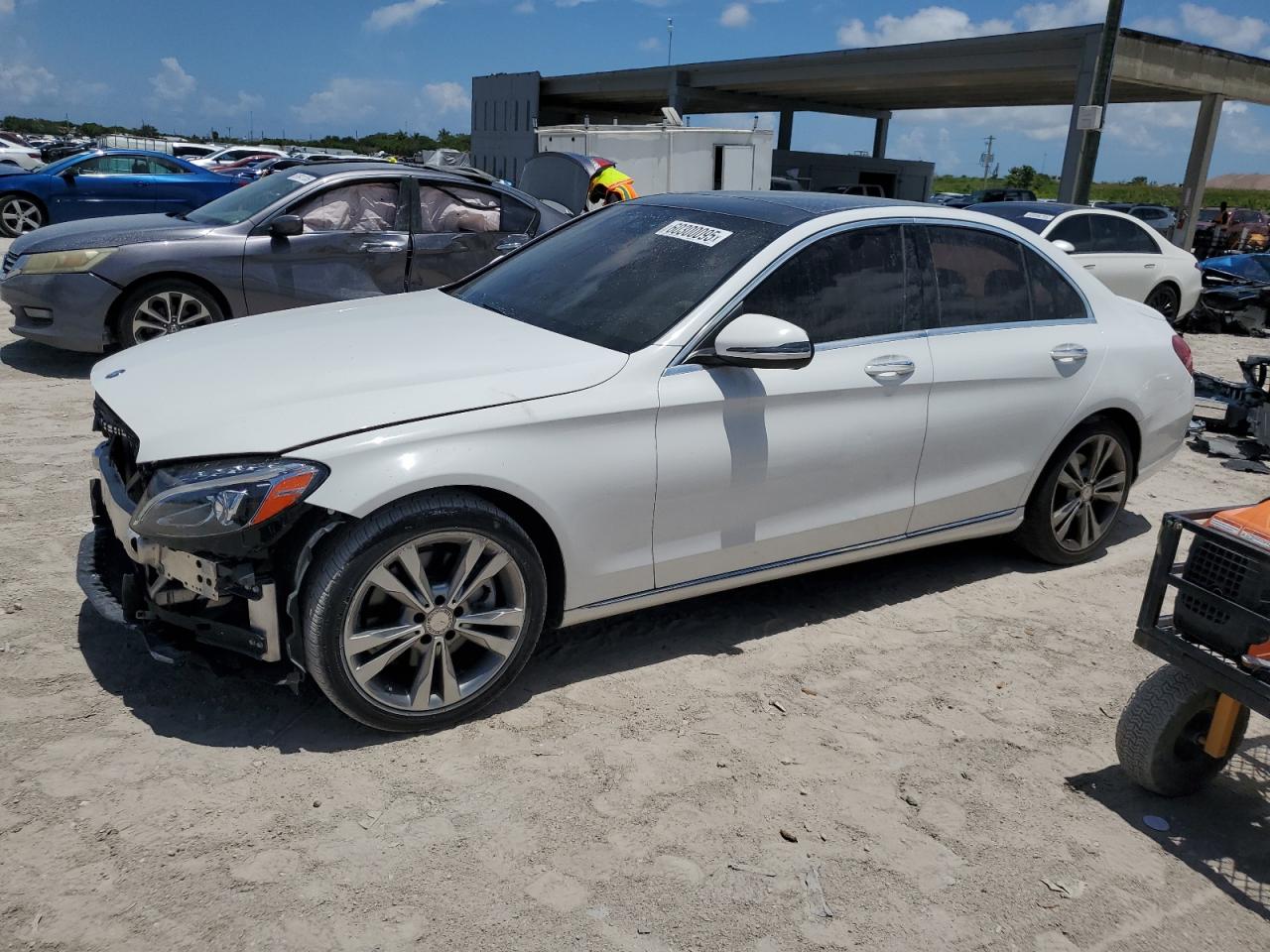 2016 Mercedes-Benz C 300 იყიდება West Palm Beach-ში, FL - Front End