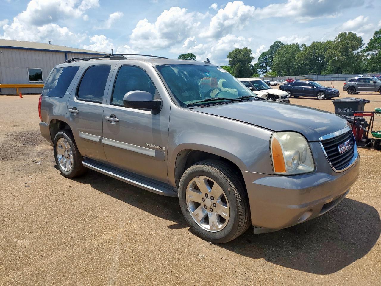 GMC YUKON 2007 VIN 1GKFC13J37R189619 фото 4