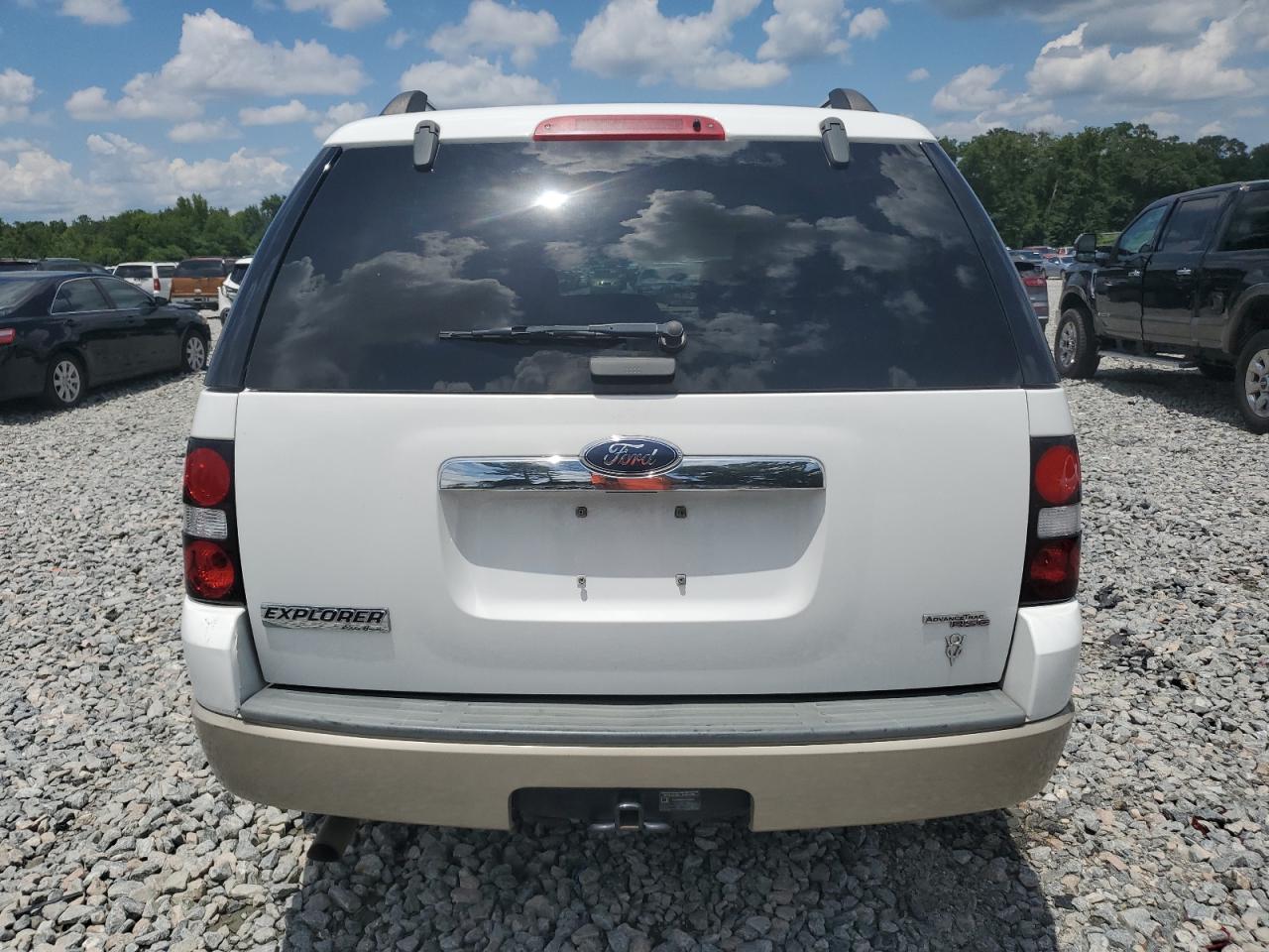 2006 Ford Explorer Eddie Bauer VIN: 1FMEU74856UB28587 Lot: 62789585