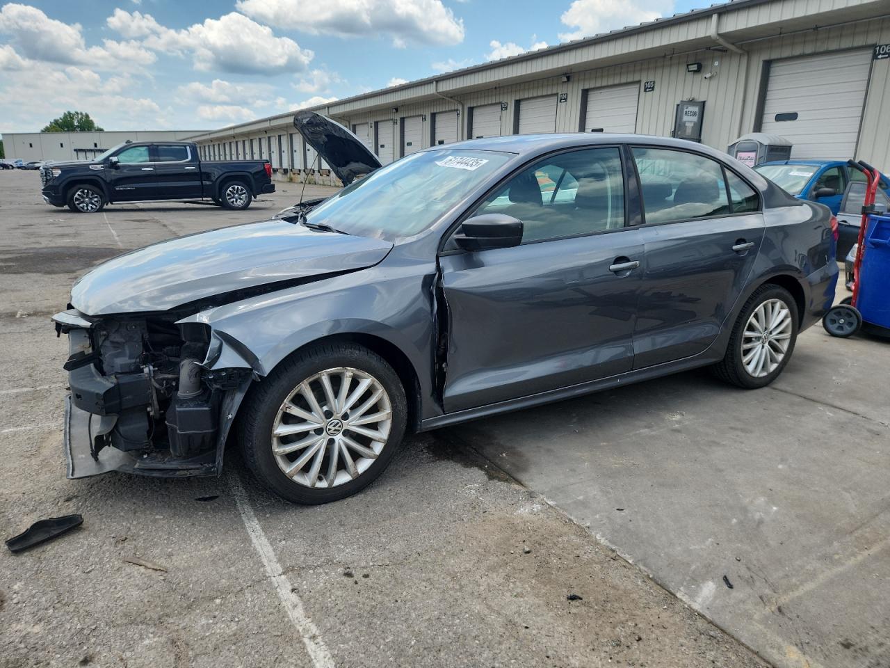 Louisville, KY에서 판매 중인 2012 Volkswagen Jetta Base - Front End