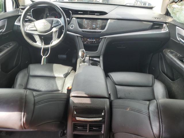  CADILLAC XT5 2019 Srebrny
