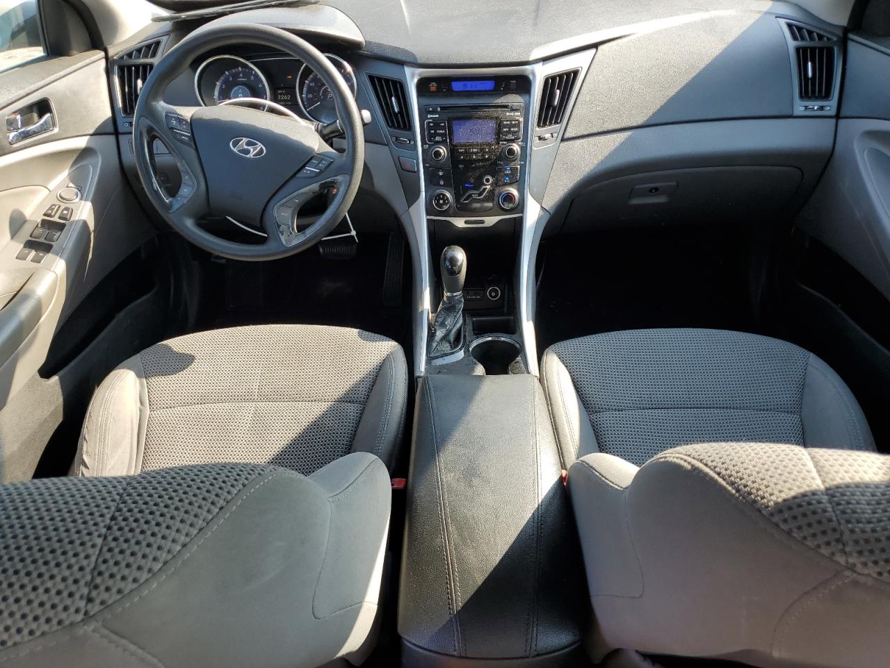 HYUNDAI SONATA 2011 VIN 5NPEB4AC3BH136791 фото 8
