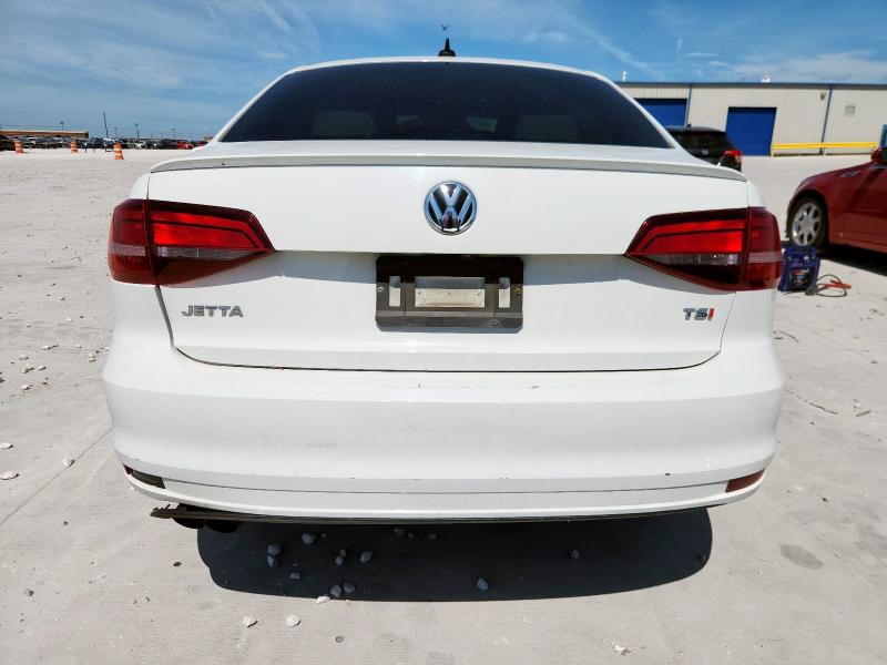  VOLKSWAGEN JETTA 2016 Biały