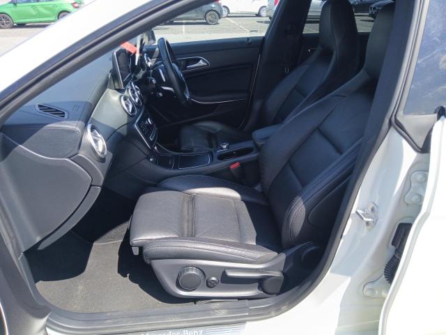 2017 MERCEDES BENZ CLA 180 AM