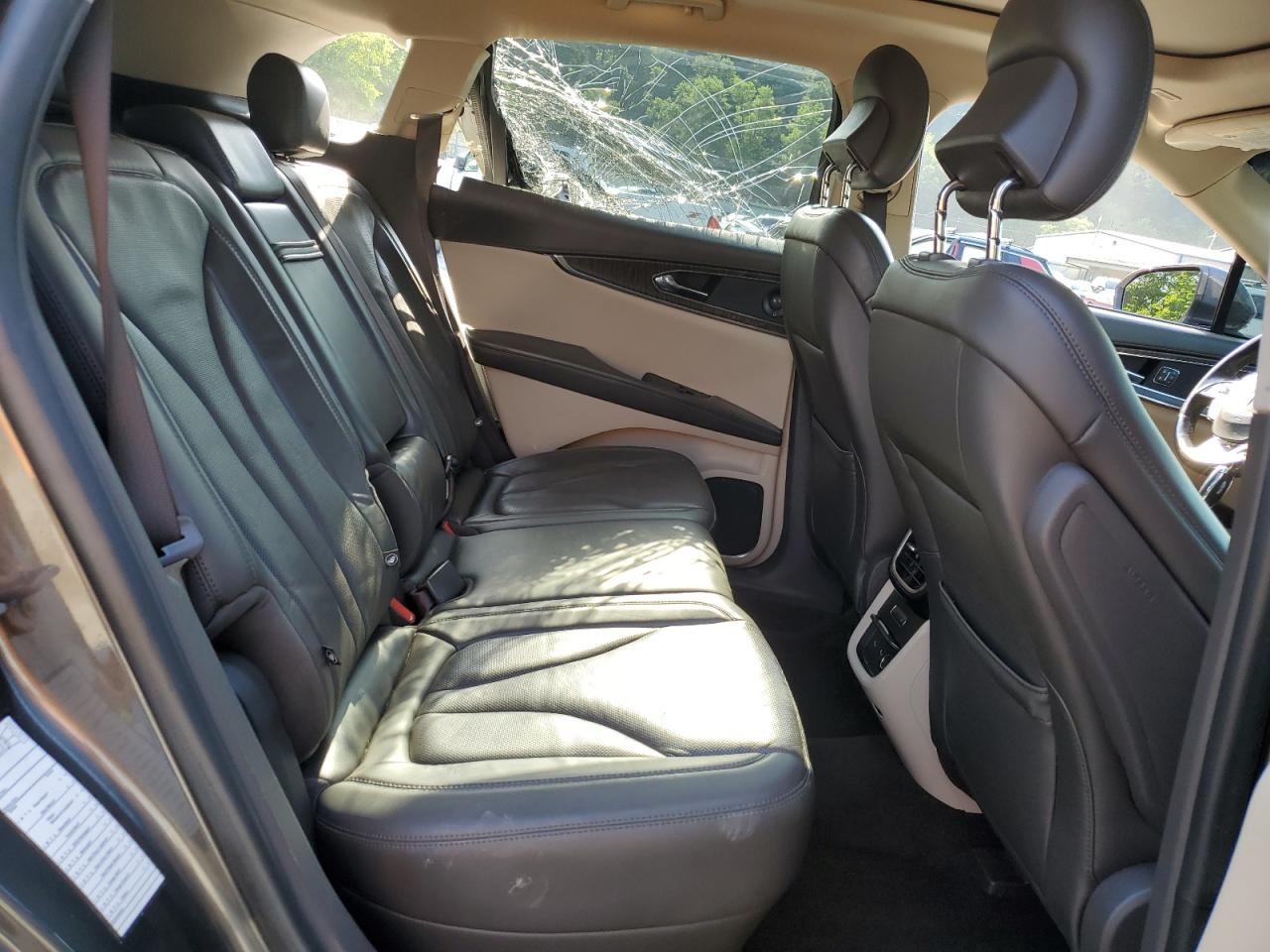 2019 Lincoln Nautilus Reserve VIN: 2LMPJ6L9XKBL16967 Lot: 62356445