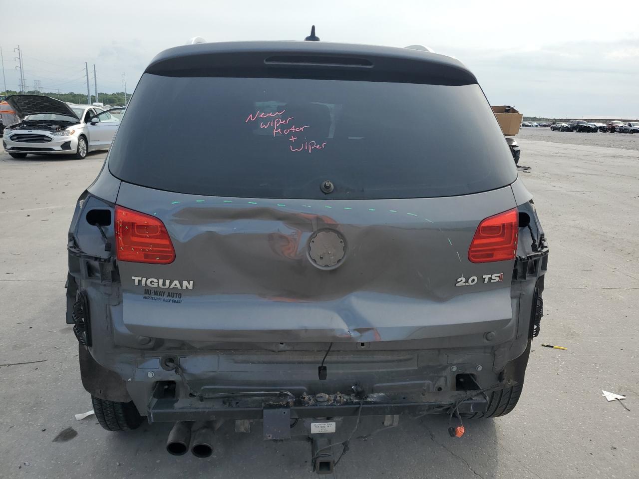 2013 Volkswagen Tiguan S VIN: WVGAV7AX1DW548582 Lot: 62522915