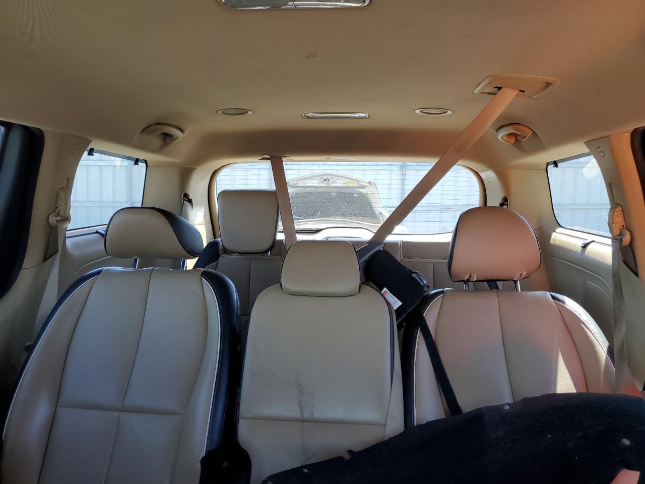 2017 Kia Sedona Lx VIN: KNDMB5C11H6243693 Lot: 61490925