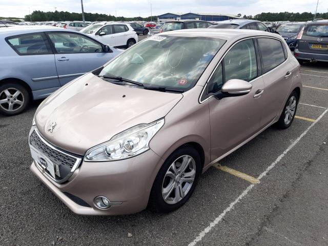 PEUGEOT 208 ALLURE 2013