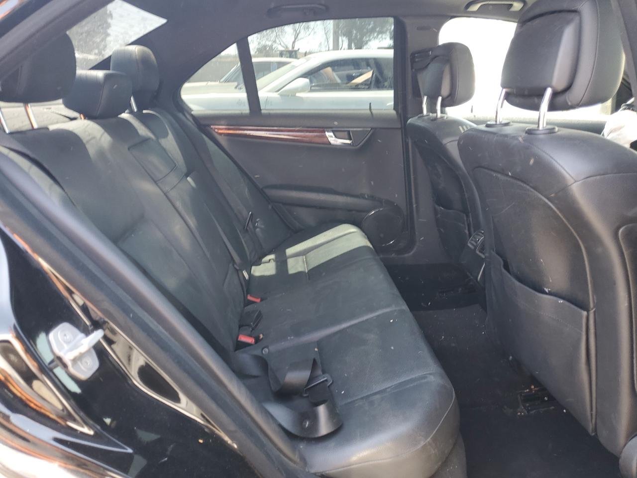 2010 Mercedes-Benz C 300 VIN: WDDGF5EB7AF487626 Lot: 62944095