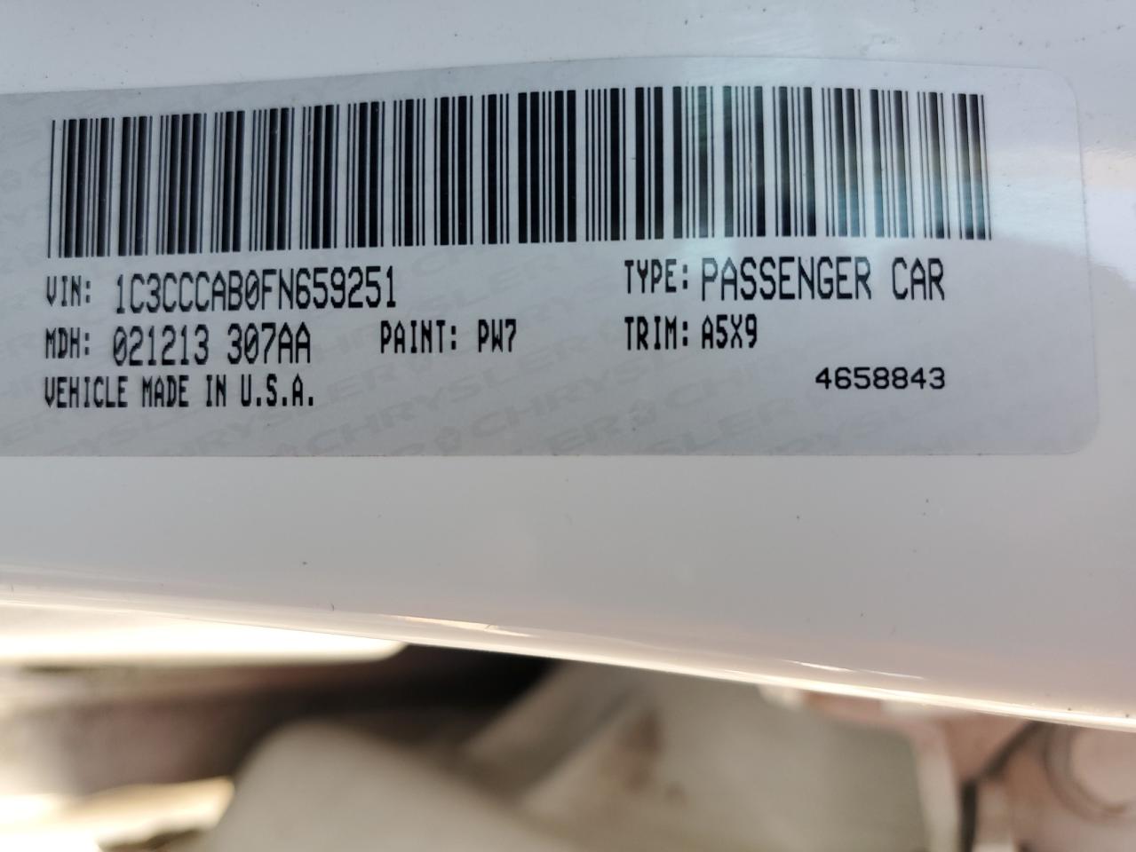 2015 Chrysler 200 Limited VIN: 1C3CCCAB0FN659251 Lot: 60286455