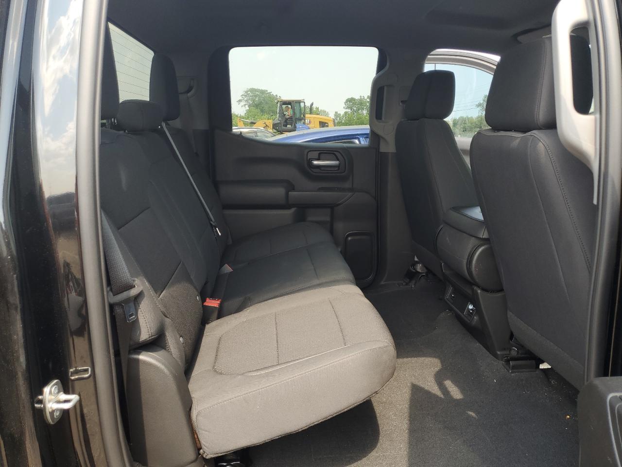 2021 Chevrolet Silverado K1500 Custom VIN: 3GCPYBEK4MG142527 Lot: 60066375