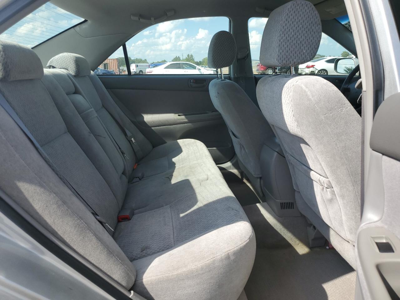 TOYOTA CAMRY 2004 VIN 4T1BE32KX4U283026 photo 10