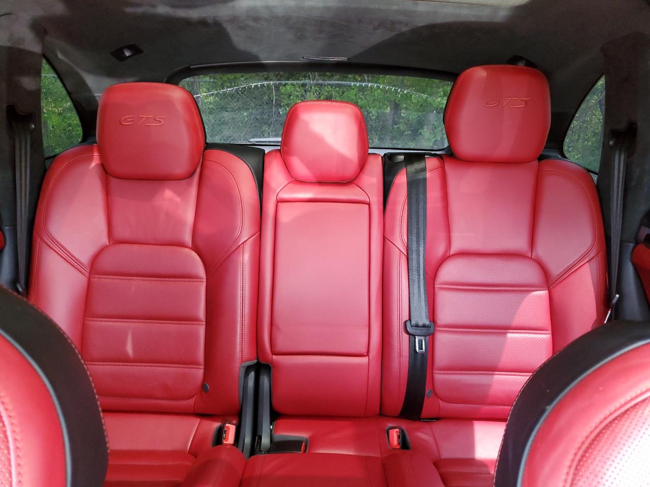 2016 Porsche Cayenne Gts VIN: WP1AD2A26GLA77046 Lot: 60685275