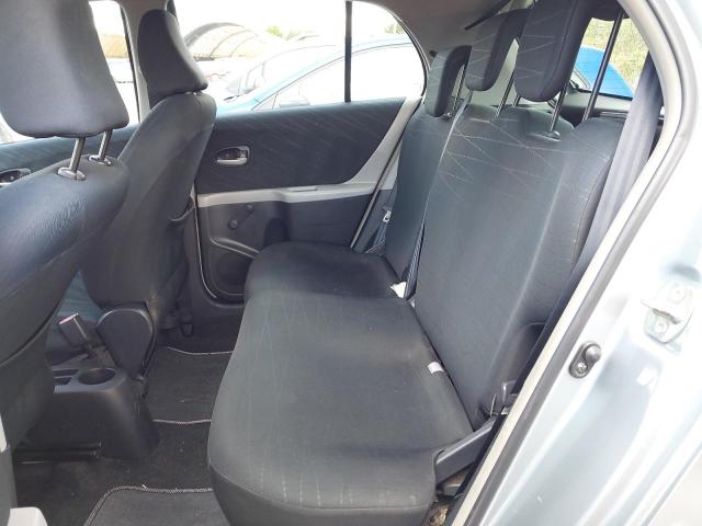 2008 TOYOTA YARIS TR