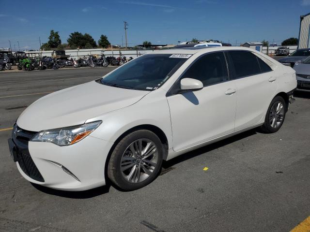  TOYOTA CAMRY 2016 Белы