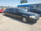 2005 Lincoln Town Car Executive للبيع في Wichita، KS - Front End
