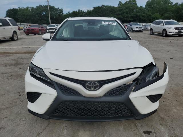  TOYOTA CAMRY 2019 White